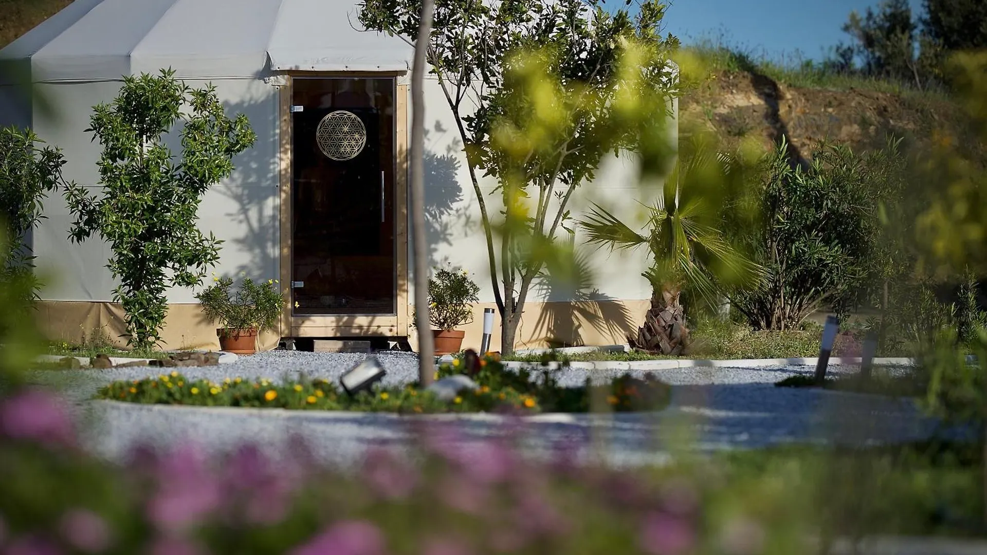 Luxury tent Darjas Yurtas El Morisco Hotel Benajarafe